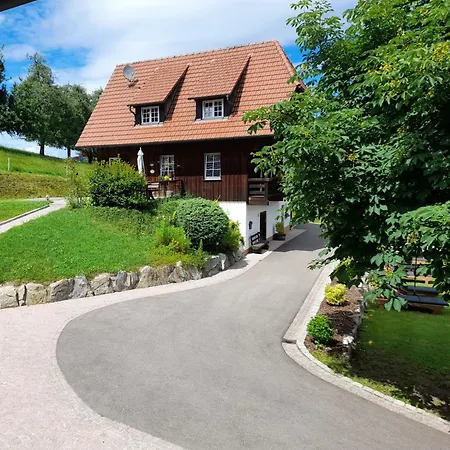 Blumbauernhof * Gutach