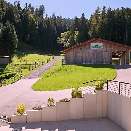 Blumbauernhof * Gutach